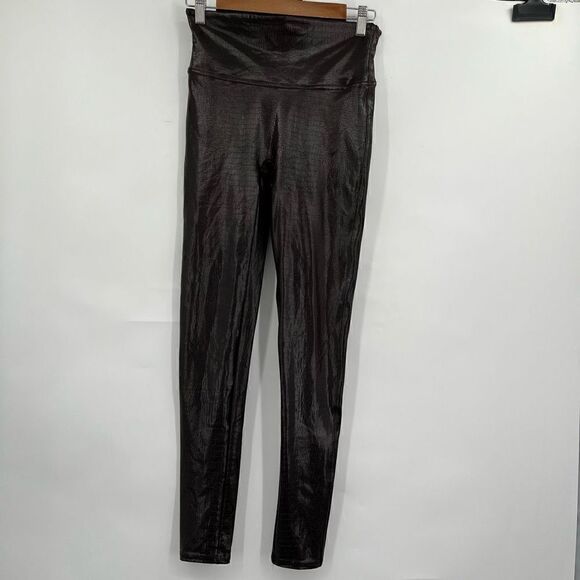 Spanx Women's High Waisted Slim-Fit Croc Print Latex Black Leggings Size M - Picture 2 of 8